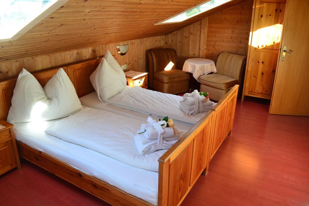 Apartment Renate Fügen Oda fotoğraf
